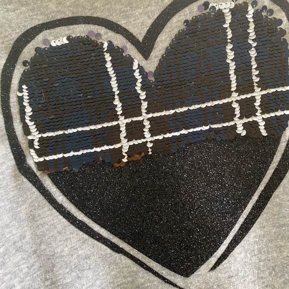 Justice 𝙵𝚕𝚒𝚙 𝚜𝚎𝚚𝚞𝚒𝚗 𝚜𝚠𝚎𝚊𝚝𝚎𝚛 🖤 - Picture 2 of 5